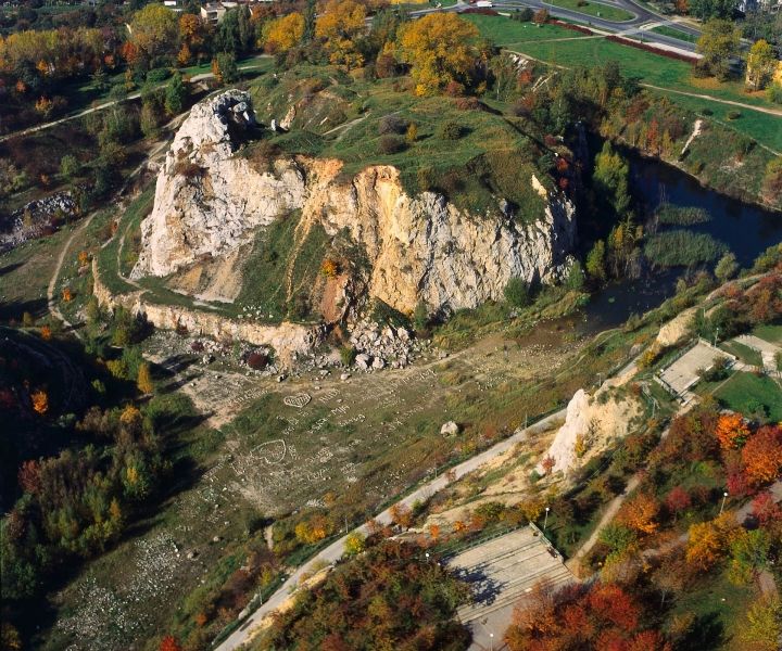 Rezerwat przyrody Kadzielnia - Kielce | Świętokrzyskie wyjade.pl ...